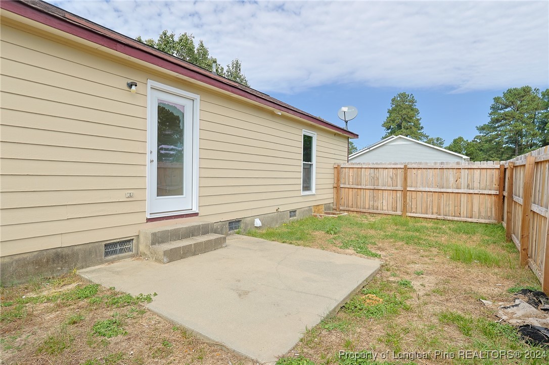 10109 Rockfish Road Raeford, NC 28376 - Photo 4 of 15