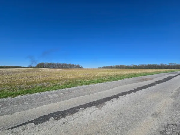 $71,500 | 0 East Bakerville Road, Belle Rive, IL 62810