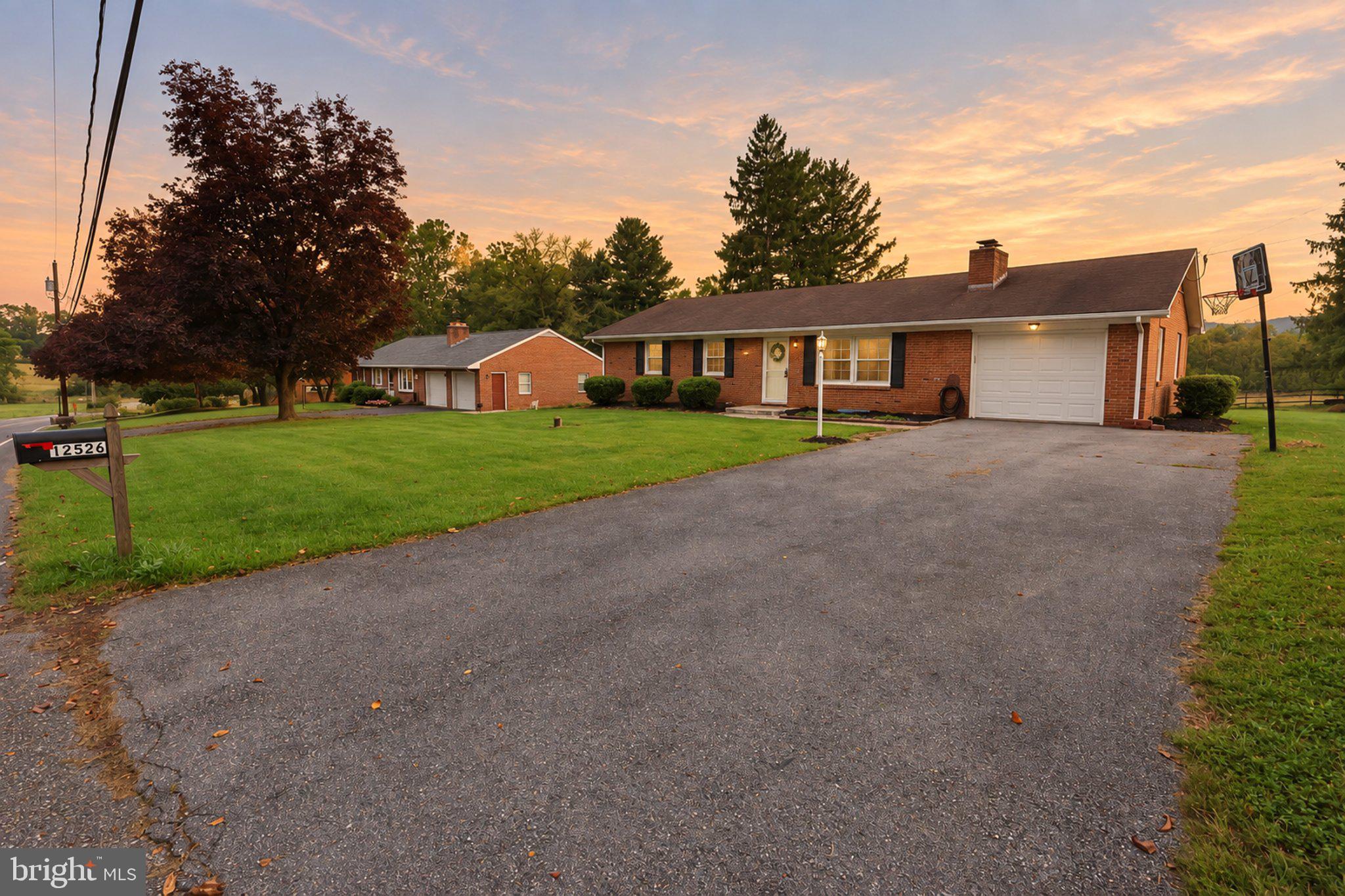 12526 Ashton Road Clear Spring, MD 21722 - Photo 2 of 33 Gallery Image 2