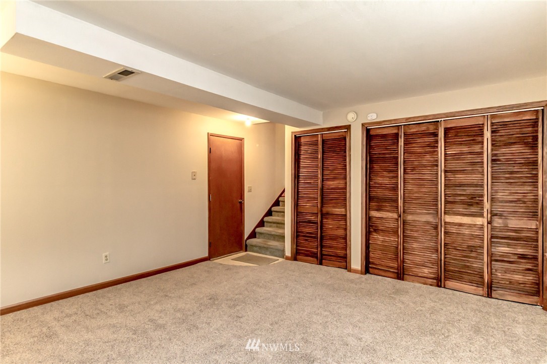 4114 Southeast 4th Street Renton, WA 98059 - Photo 12 of 25