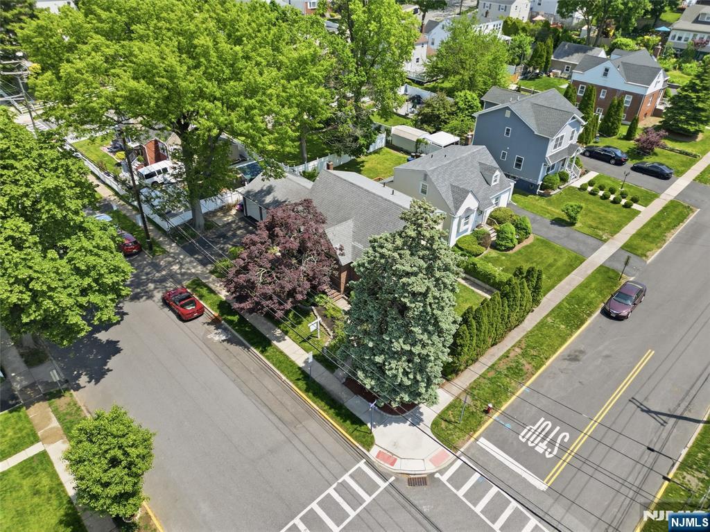 34 Rowland Avenue Hackensack, NJ 07601 - Photo 25 of 34