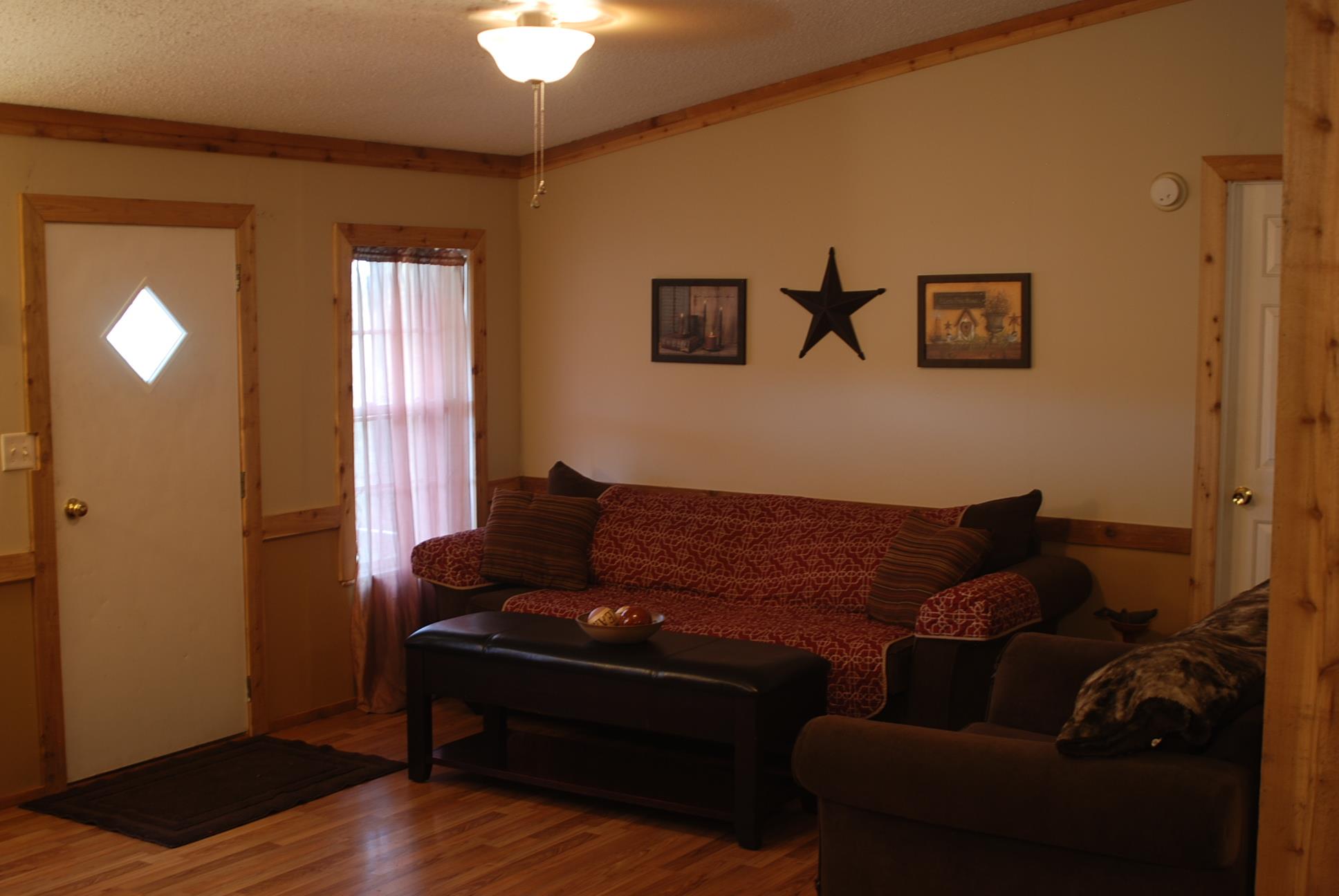 19 High Top Lane Decherd, TN 37324 - Photo 3 of 23 Living room