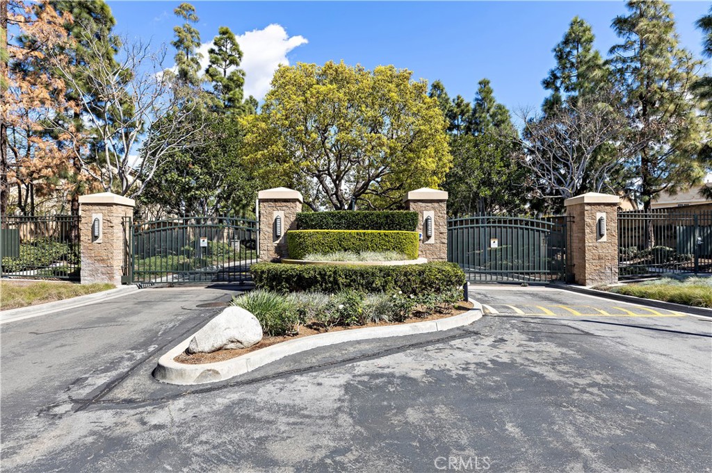 11 Georgia Irvine, CA 92606 - Photo 26 of 27 a view of a park that has a tree on the side