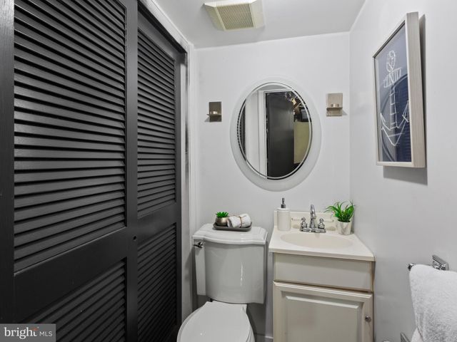 $830,000 | 115 Charles Street, Annapolis, MD 21401