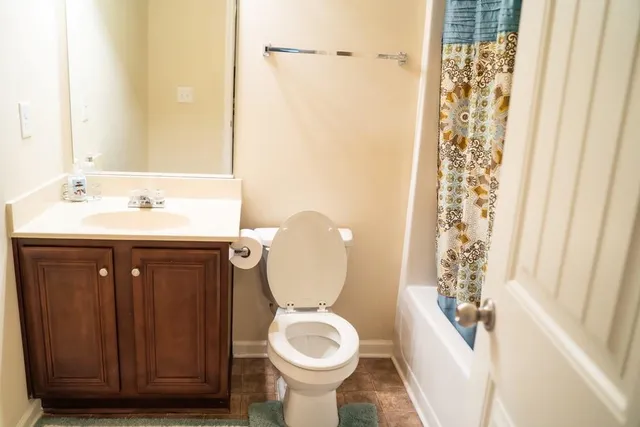 $2,800 | 3830 Kittery Point Southwest, Snellville, GA 30039