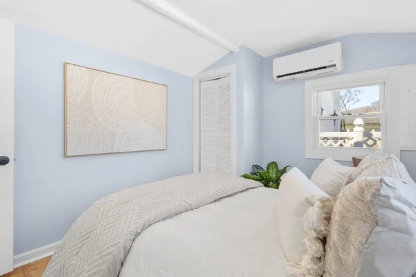 $399,000 | 6 Wildwood Avenue, Wareham, MA 02571