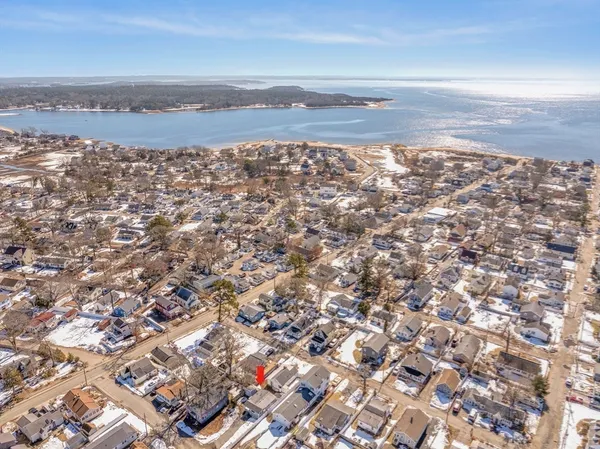 $399,000 | 6 Wildwood Avenue, Wareham, MA 02571