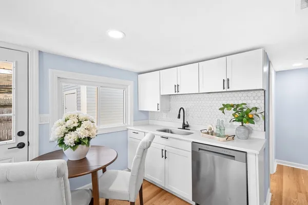 $399,000 | 6 Wildwood Avenue, Wareham, MA 02571