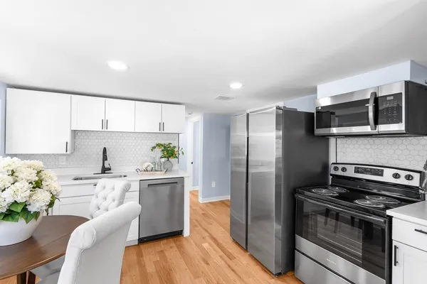 $399,000 | 6 Wildwood Avenue, Wareham, MA 02571