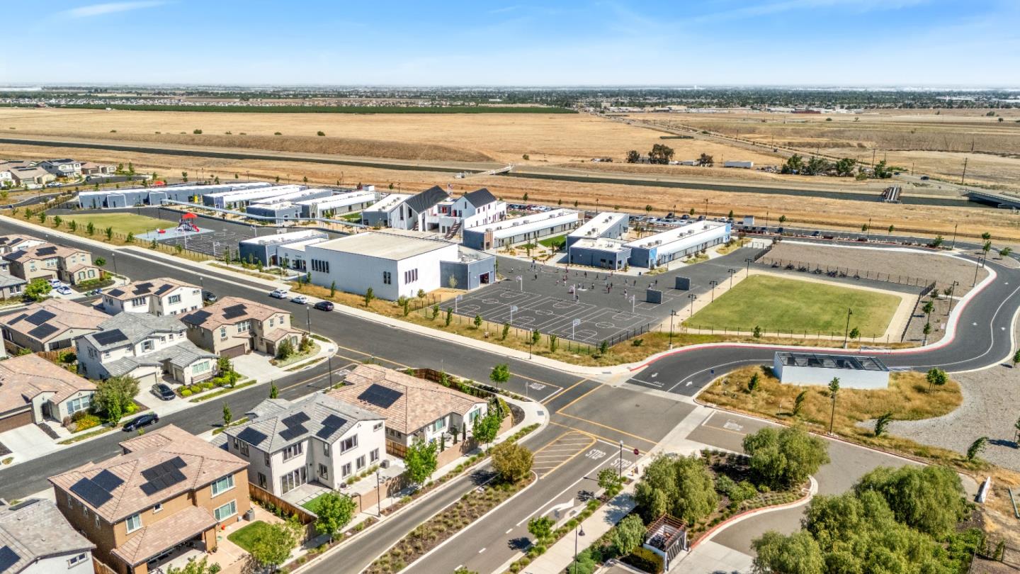 6326 Moser Way Tracy, CA 95377 - Photo 40 of 45 a view of an ocean view