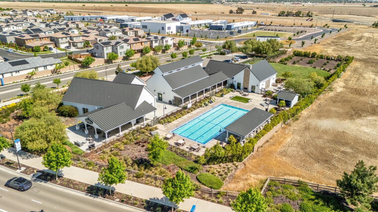 6326 Moser Way Tracy, CA 95377 - Photo 41 of 45 an aerial view of residential houses with outdoor space