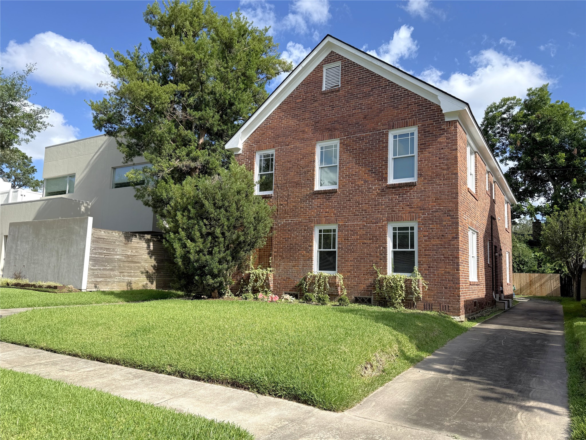 2311 Wroxton Road Houston, TX 77005 - Photo 24 of 24 For your vehicle, the driveway leads to off-street parking space. There is on-street parking for guests or if you have a second vehicle.
