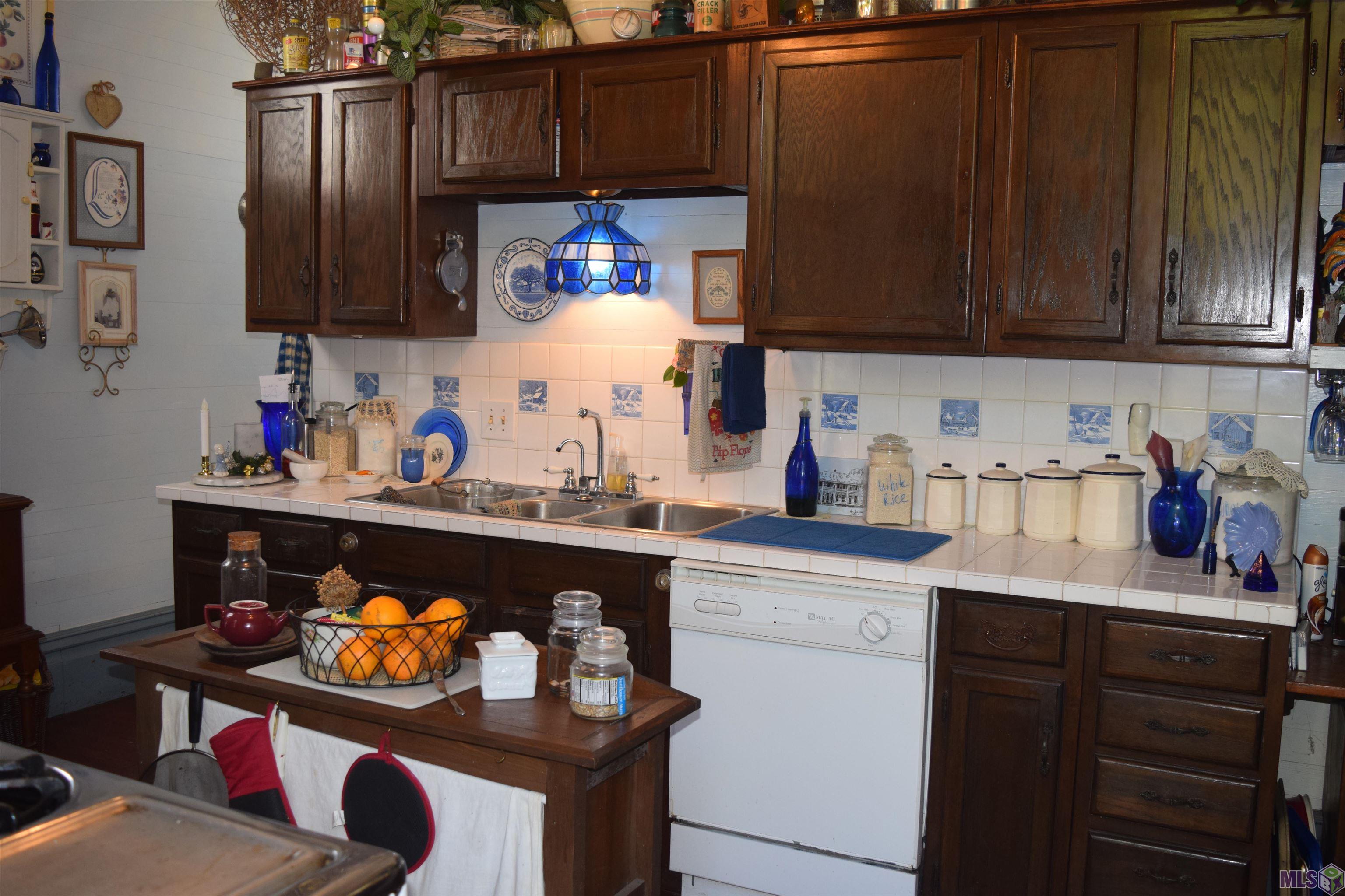 10400 Highway 182 Franklin, LA 70538 - Photo 13 of 32