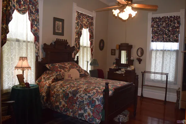 $375,000 | 10400 Highway 182, Franklin, LA 70538