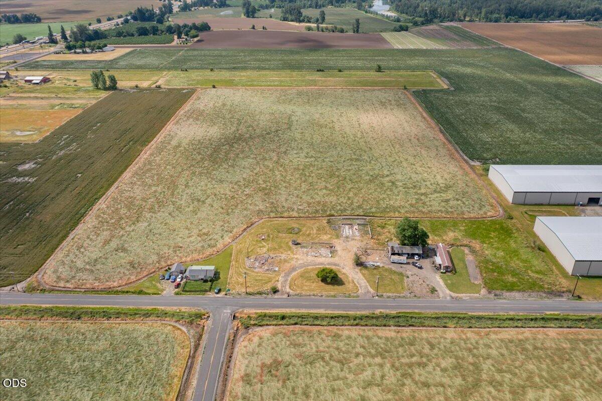 Undisclosed Address Jefferson, OR 97352 - Photo 3 of 36