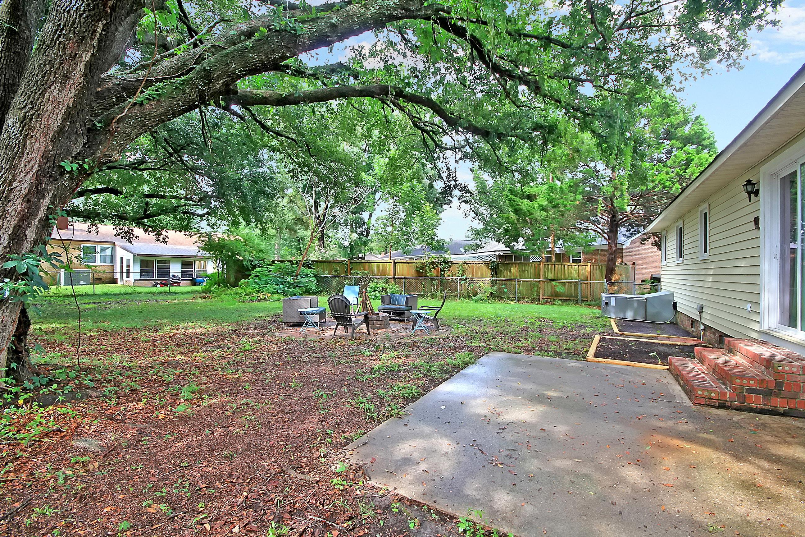 109 Sandtrap Road Summerville, SC 29483 - Photo 14 of 16 Backyard