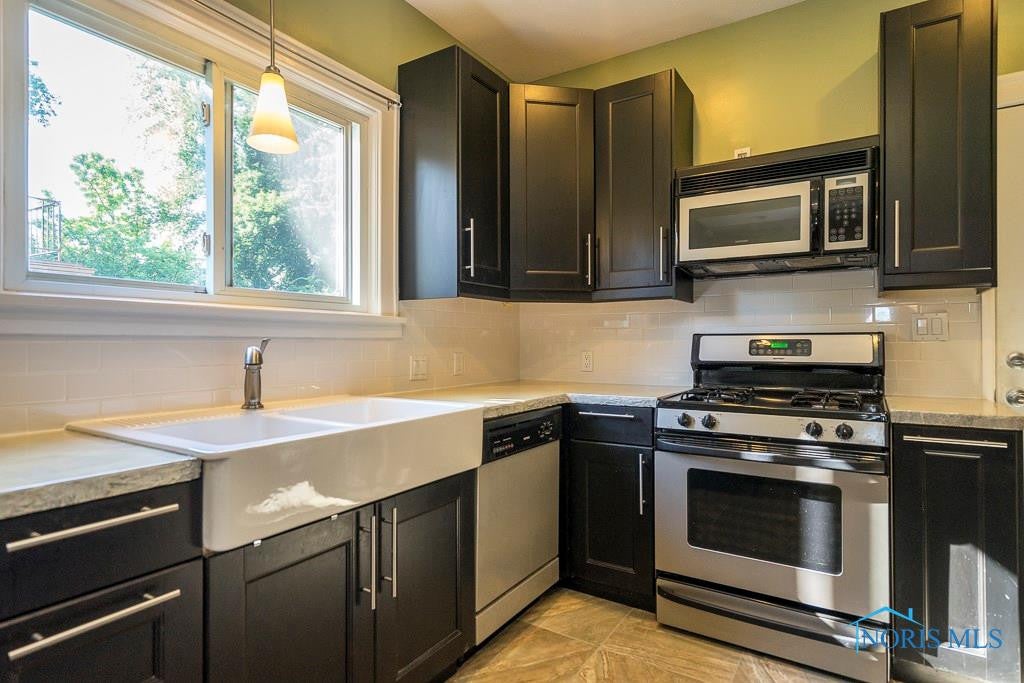3329 Brantford Road Toledo, OH 43606 - Photo 11 of 30 Gallery Image 11