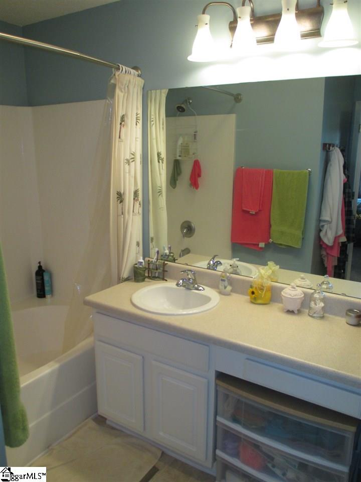 310 Appleton Lane Mauldin, SC 29662 - Photo 13 of 27 Gallery Image 13