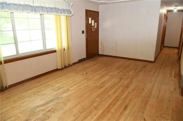 $219,000 | 13218 Craig Avenue, Grandview, MO 64030