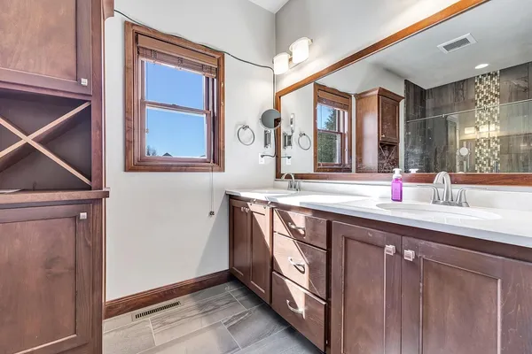 $624,900 | 3424 Schubert Place, Green Bay, WI 54311