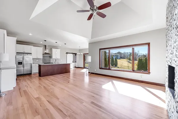 $624,900 | 3424 Schubert Place, Green Bay, WI 54311