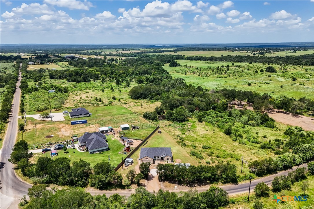 537 Lower Elgin Road Elgin, TX 78621 - Photo 38 of 45