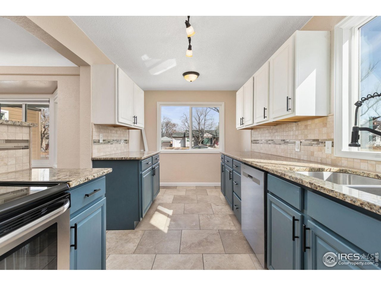 1635 Fairacre Road Greeley, CO 80631 - Photo 8 of 25 Gallery Image 8