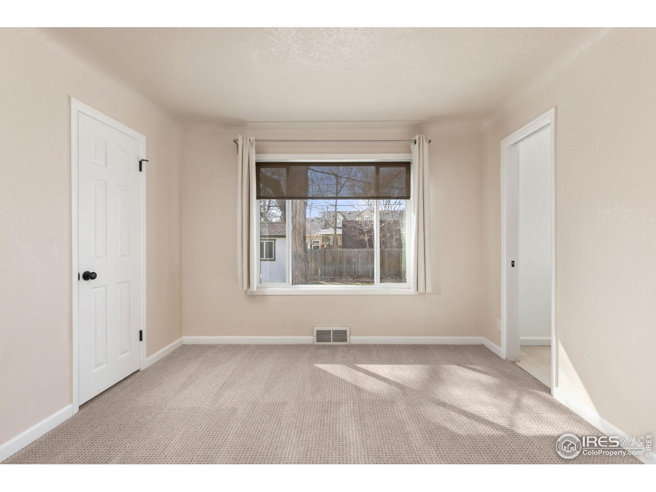 1635 Fairacre Road Greeley, CO 80631 - Photo 10 of 25 Gallery Image 10