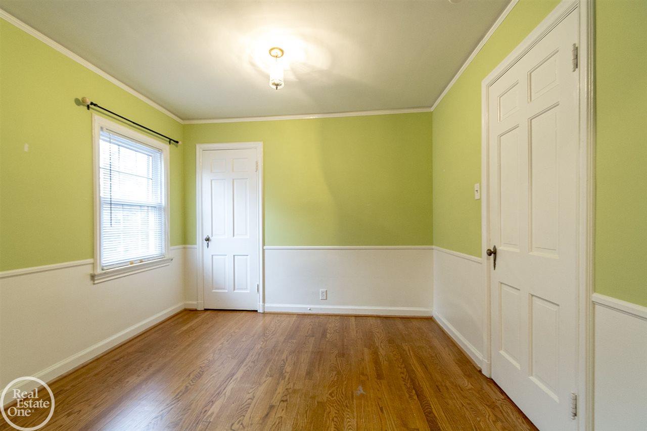 429 Moran Road Grosse Pointe Farms, MI 48236 - Photo 32 of 60