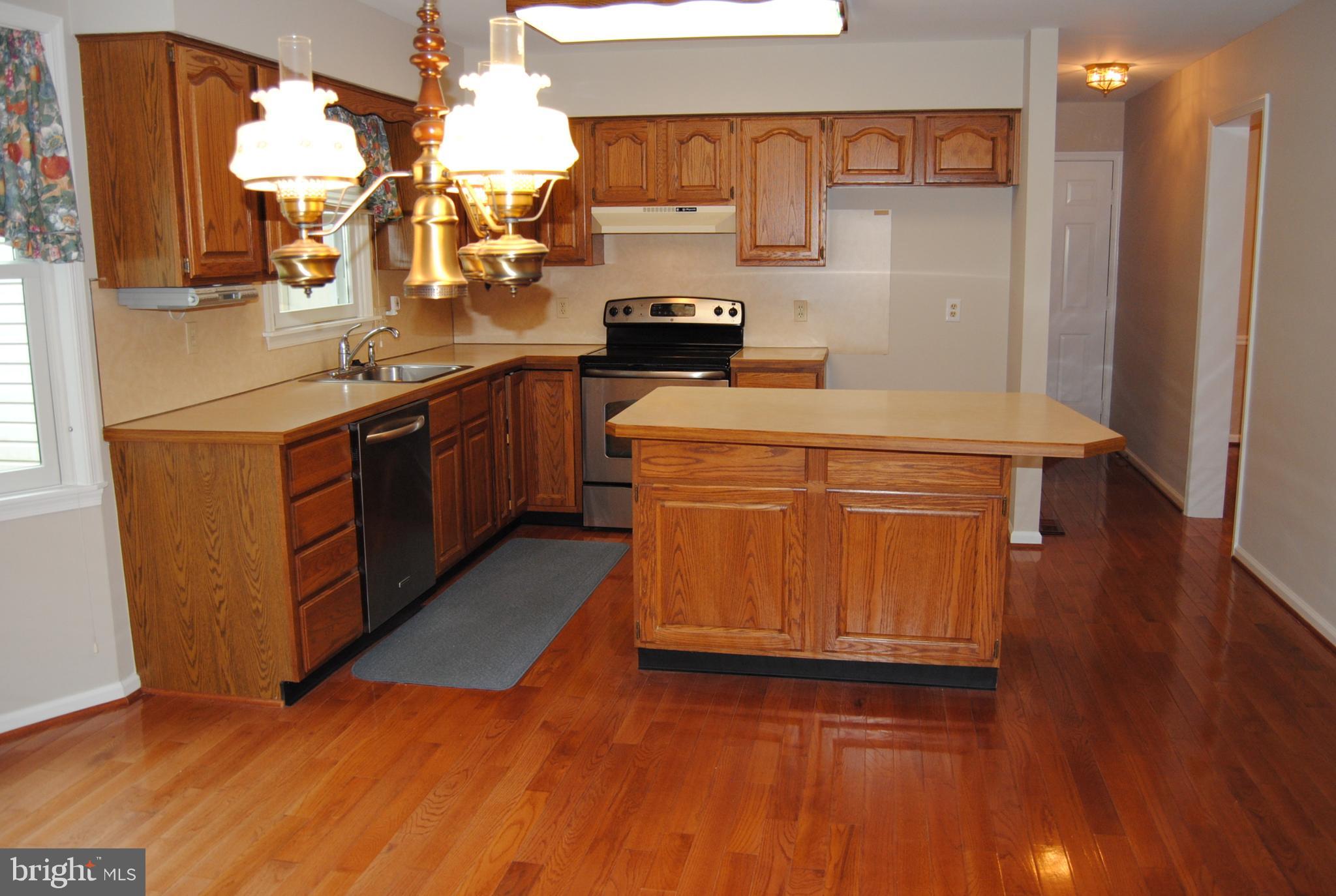 2 Gentry Lane Ambler, PA 19002 - Photo 9 of 40 Gallery Image 9