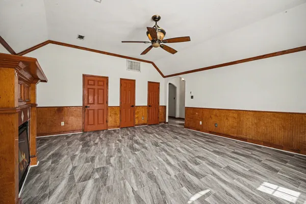 $2,200 | 507 Ave F, South Houston, TX 77587
