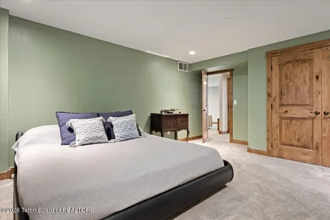 $1,100,000 | 7949 House Top Lane, Victor, ID 83455