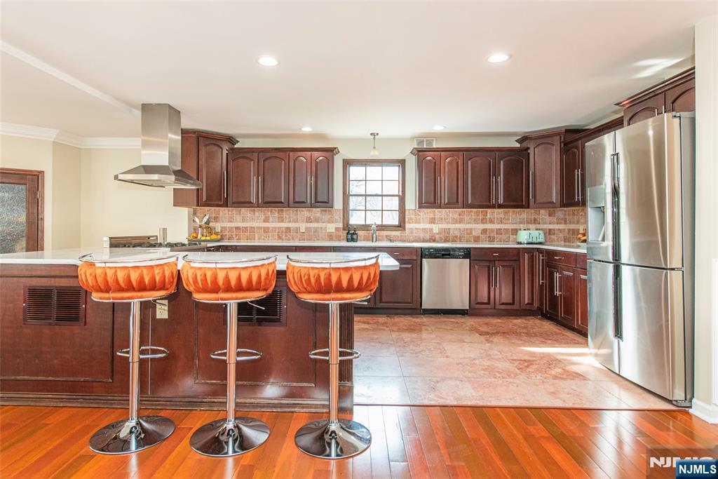 35 Waughaw Road Towaco, NJ 07082 - Photo 8 of 32