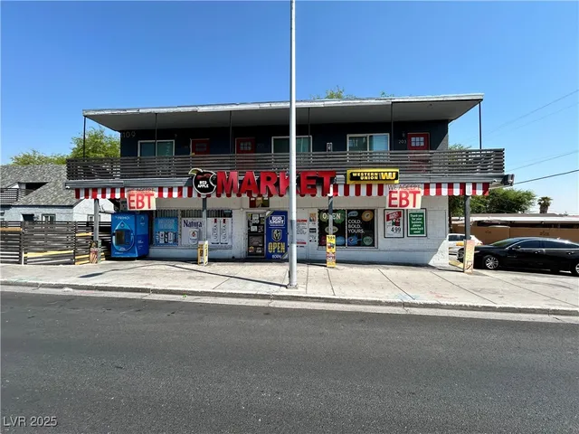 $895 | 1109 Stewart Avenue, Unit 202, Las Vegas, NV 89101