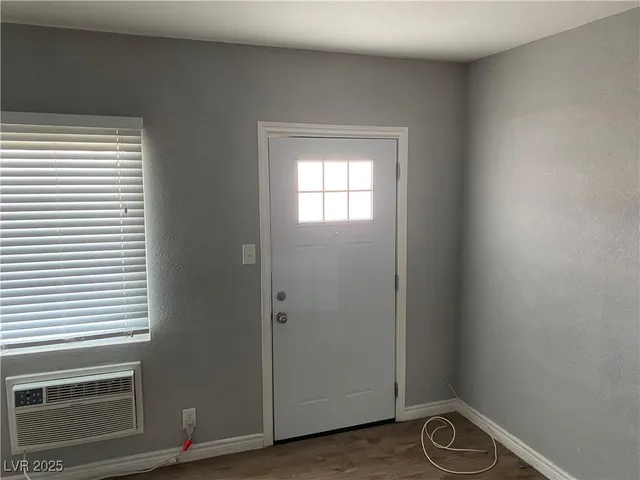 $895 | 1109 Stewart Avenue, Unit 202, Las Vegas, NV 89101