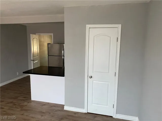 $895 | 1109 Stewart Avenue, Unit 202, Las Vegas, NV 89101