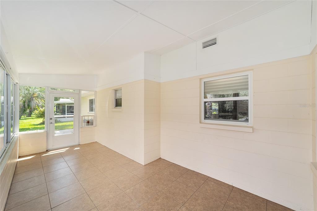 8833 Southwest 98th Street Road, Unit E Ocala, FL 34481 - Photo 30 of 34 Gallery Image 30