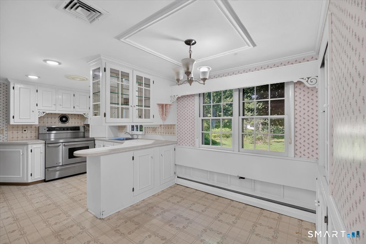 41 North River Road Coventry, CT 06238 - Photo 9 of 40 Gallery Image 9