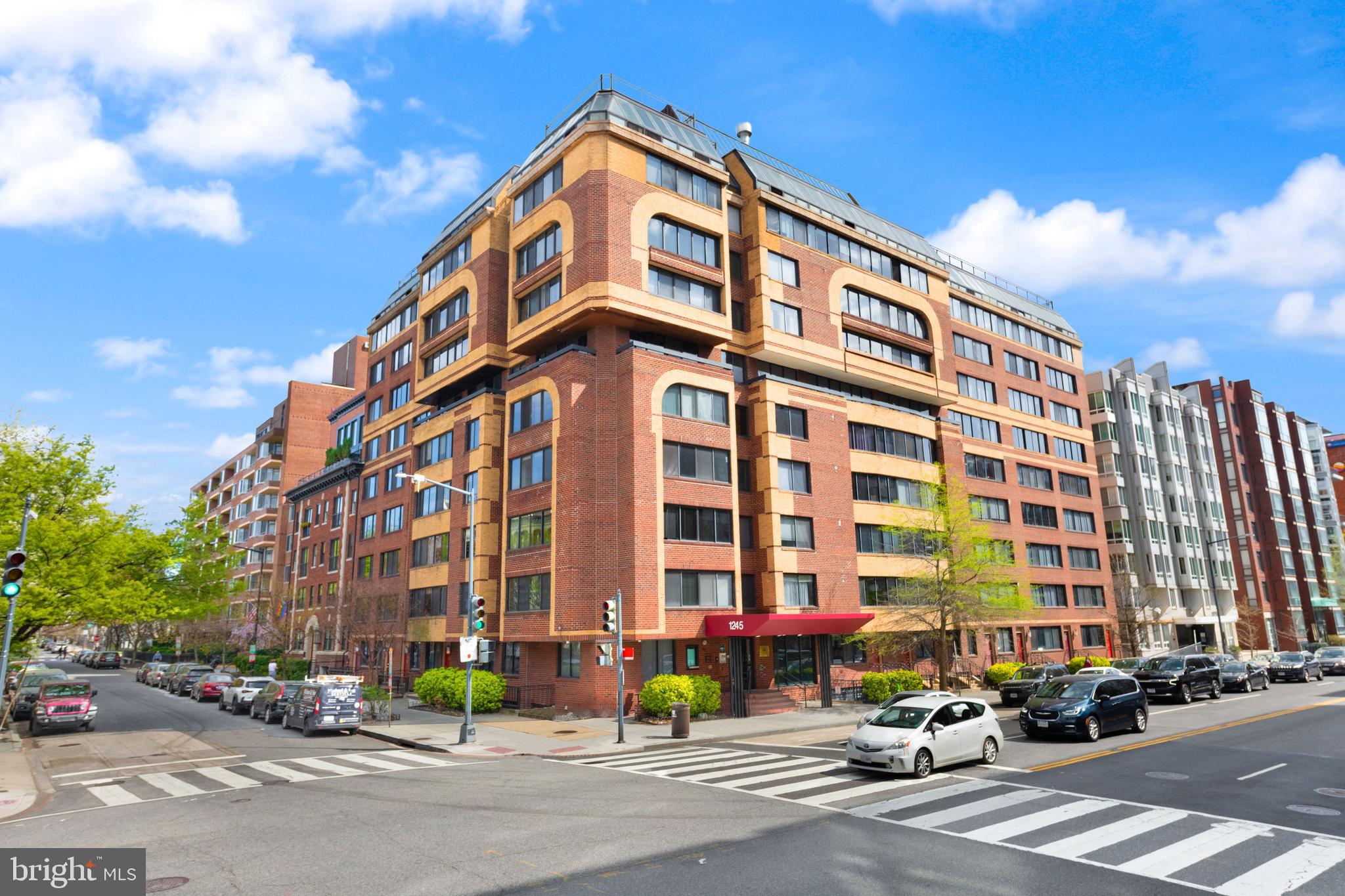 1245 13th Street Northwest, Unit 516 Washington, DC 20005 - Photo 3 of 25 a view of a building with a street