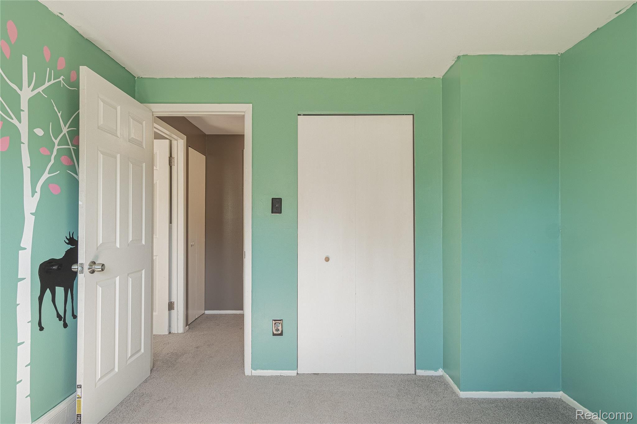 27804 Somerset Avenue Inkster, MI 48141 - Photo 17 of 31 Interiors (15 of 25).jpg