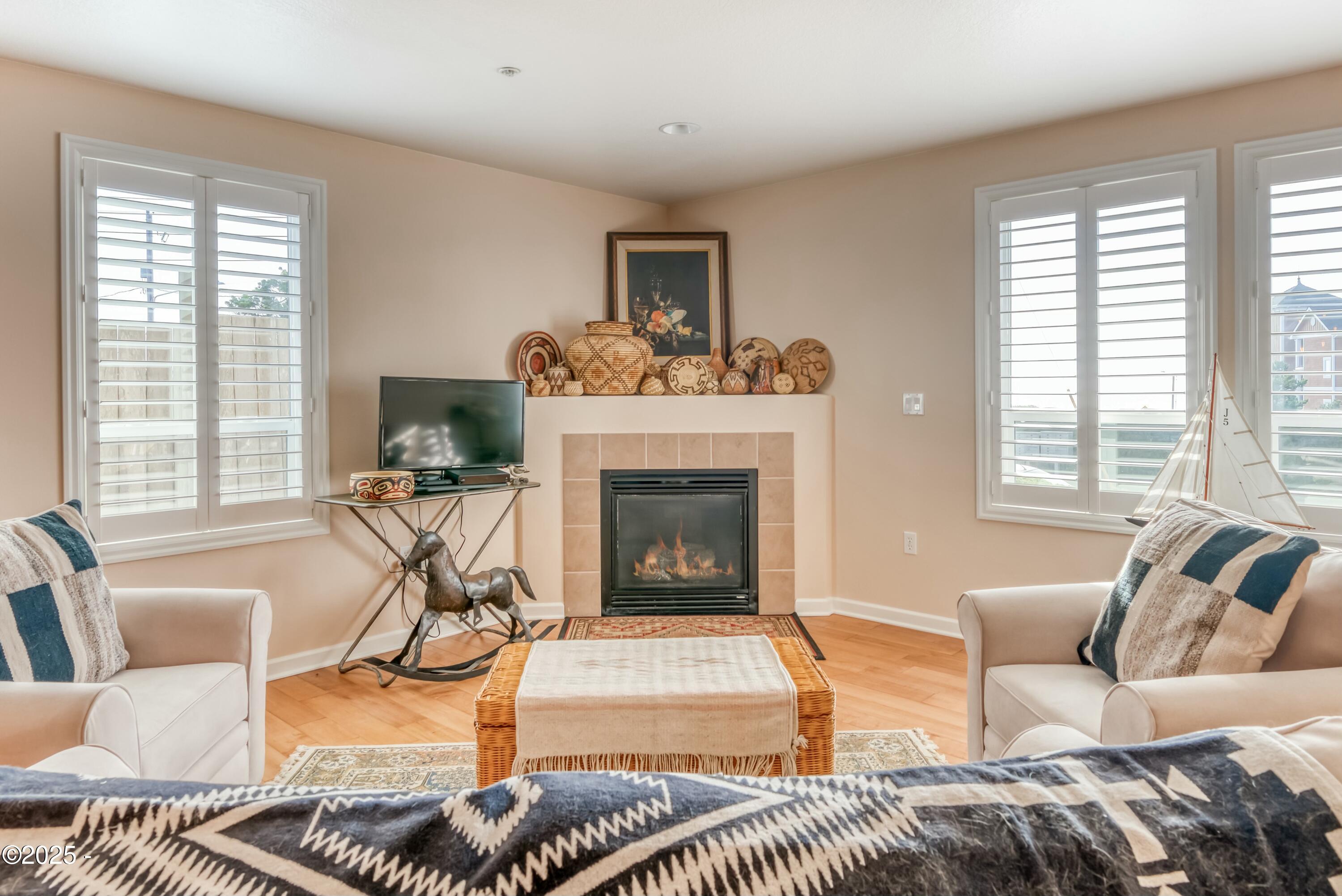 1120 Northwest Spring Street Newport, OR 97365 - Photo 6 of 25 tempImage2KEuTB
