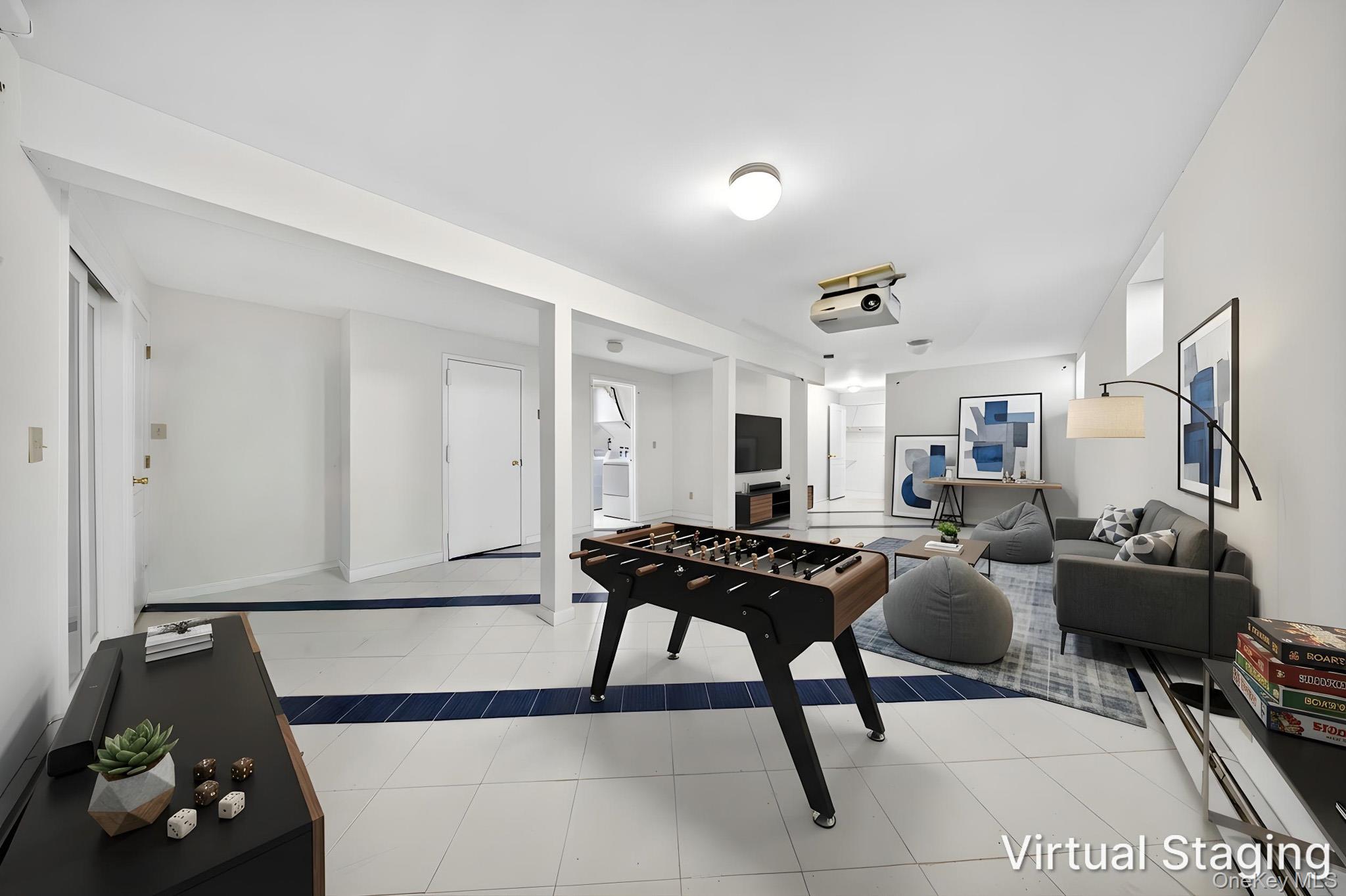 82 B Inwood Road Port Washington, NY 11050 - Photo 28 of 41 a living room with furniture
