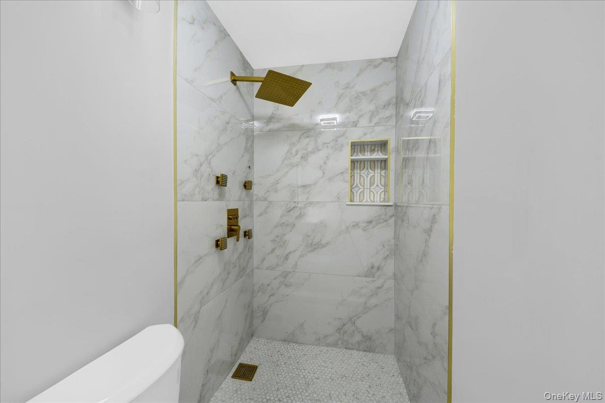 81 Ridge Road Yonkers, NY 10705 - Photo 15 of 31 Gallery Image 15