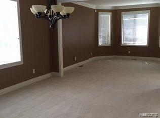 147 Sand Bar Lane Detroit, MI 48214 - Photo 7 of 14