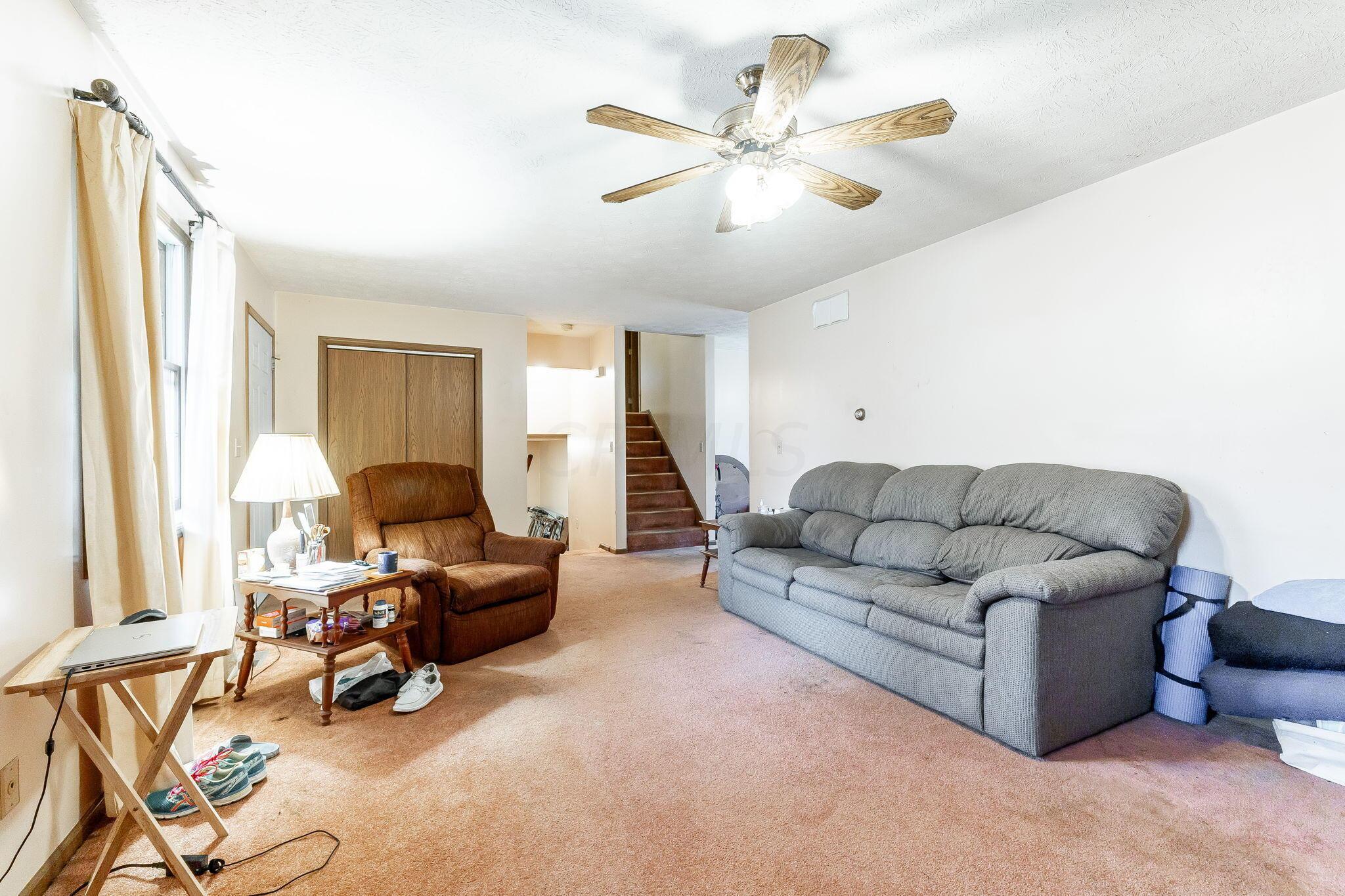 487 Meadow Lane Springfield, OH 45505 - Photo 13 of 58 487 Meadow Ln (Interior)-4