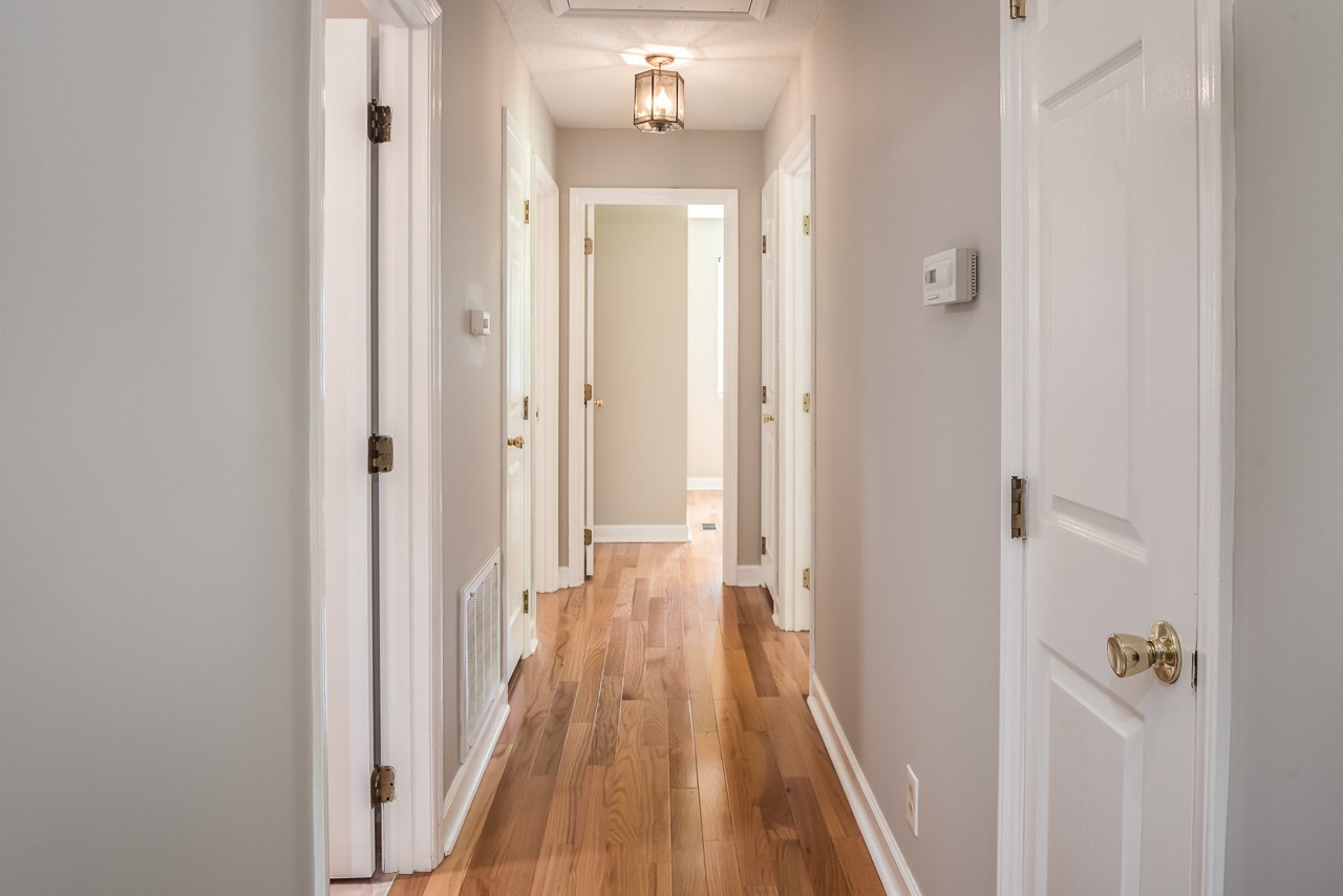 3208 Sparger Road Durham, NC 27705 - Photo 19 of 25 Hallway
