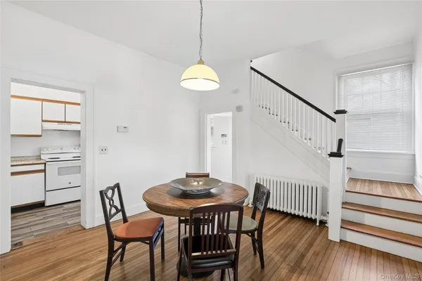 $4,750 | 208 Wheatley Road, Old Westbury, NY 11568