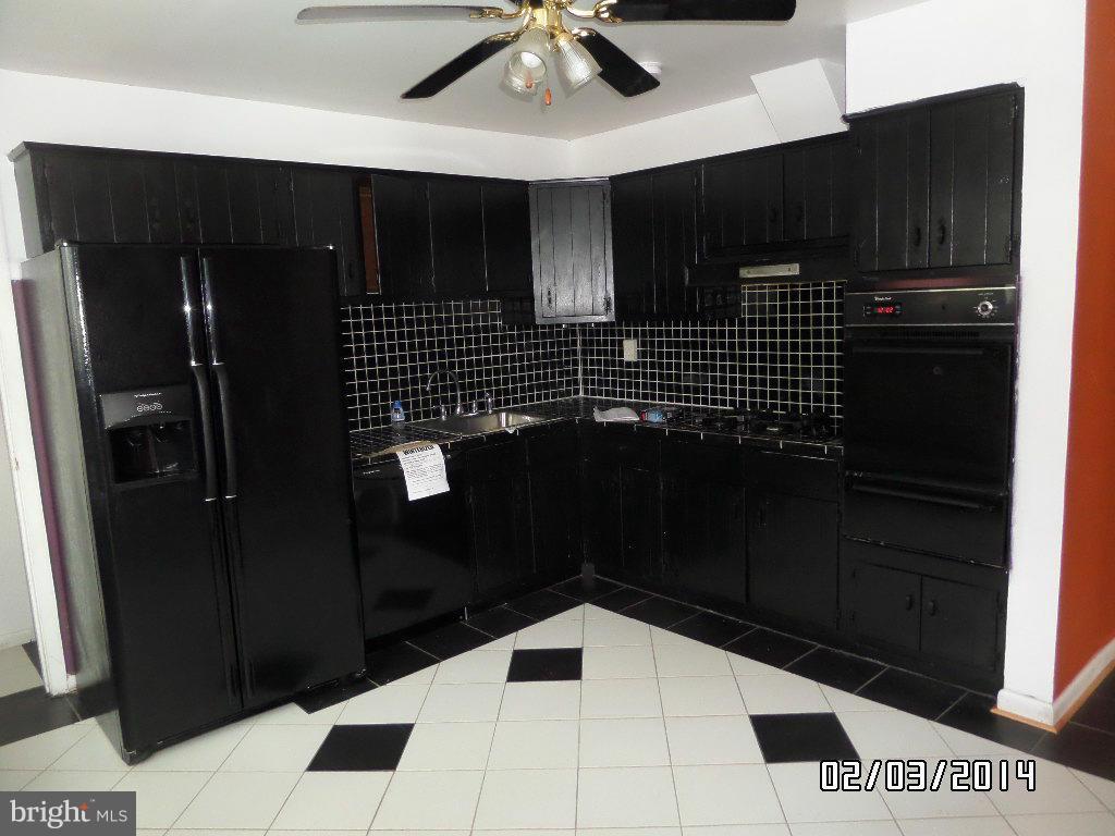 3816 Byxbee Road Randallstown, MD 21133 - Photo 7 of 26 Kitchen