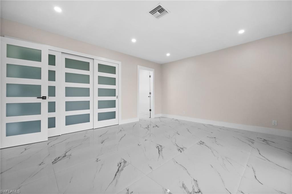 105 Harrison Road, Unit 4 Naples, FL 34112 - Photo 9 of 25 Gallery Image 9