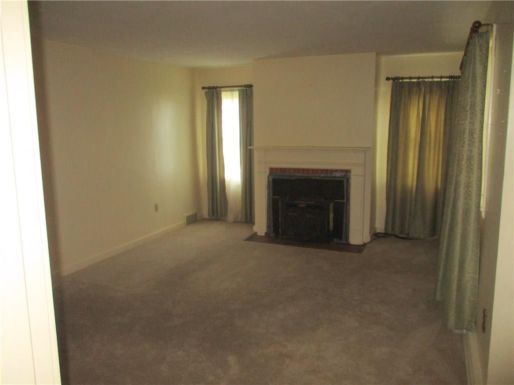 2427 Ridge Rd Extension Ambridge, PA 15003 - Photo 2 of 7 Gallery Image 2